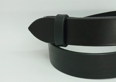 Cinturón negro con hebilla Trapecio - Añil Constantina